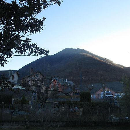 Appartement Le Nerbiou Pierrefitte Nestalas Ruang foto